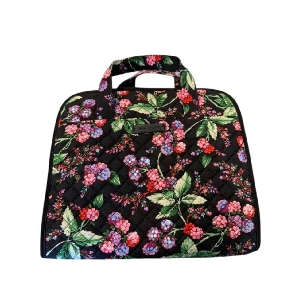 Vera Bradley Retired Winter Berry Quilted Hanging Travel Organizer Bag EUC